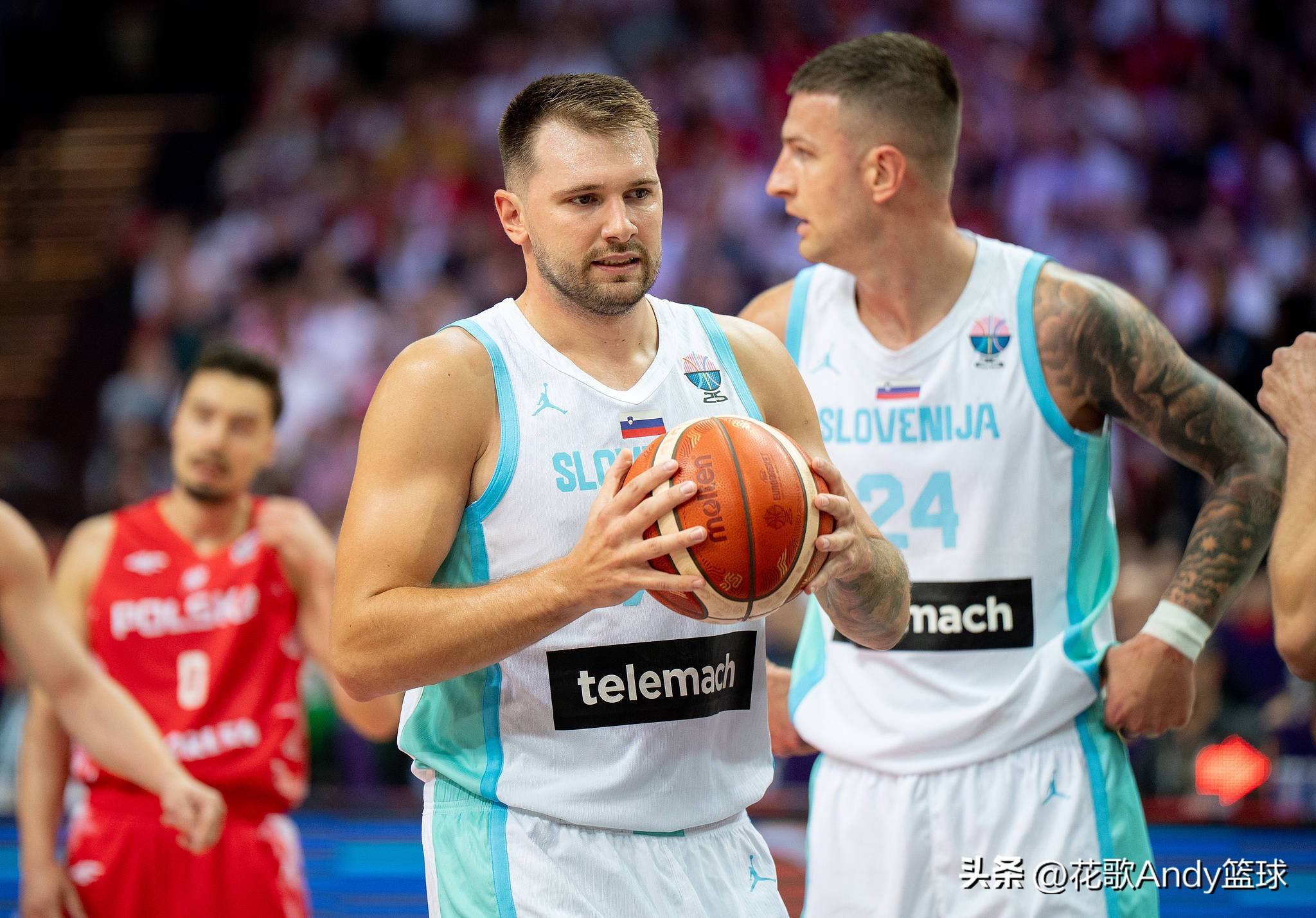 阿扎伦卡巅峰对决,东契奇与80激战西班牙队分钟,逆转胜负难料!(东契奇进攻集锦视频) 阿扎伦卡巅峰对决,东契奇与80激战西班牙队分钟,逆转胜负难料!(东契奇进攻集锦视频)