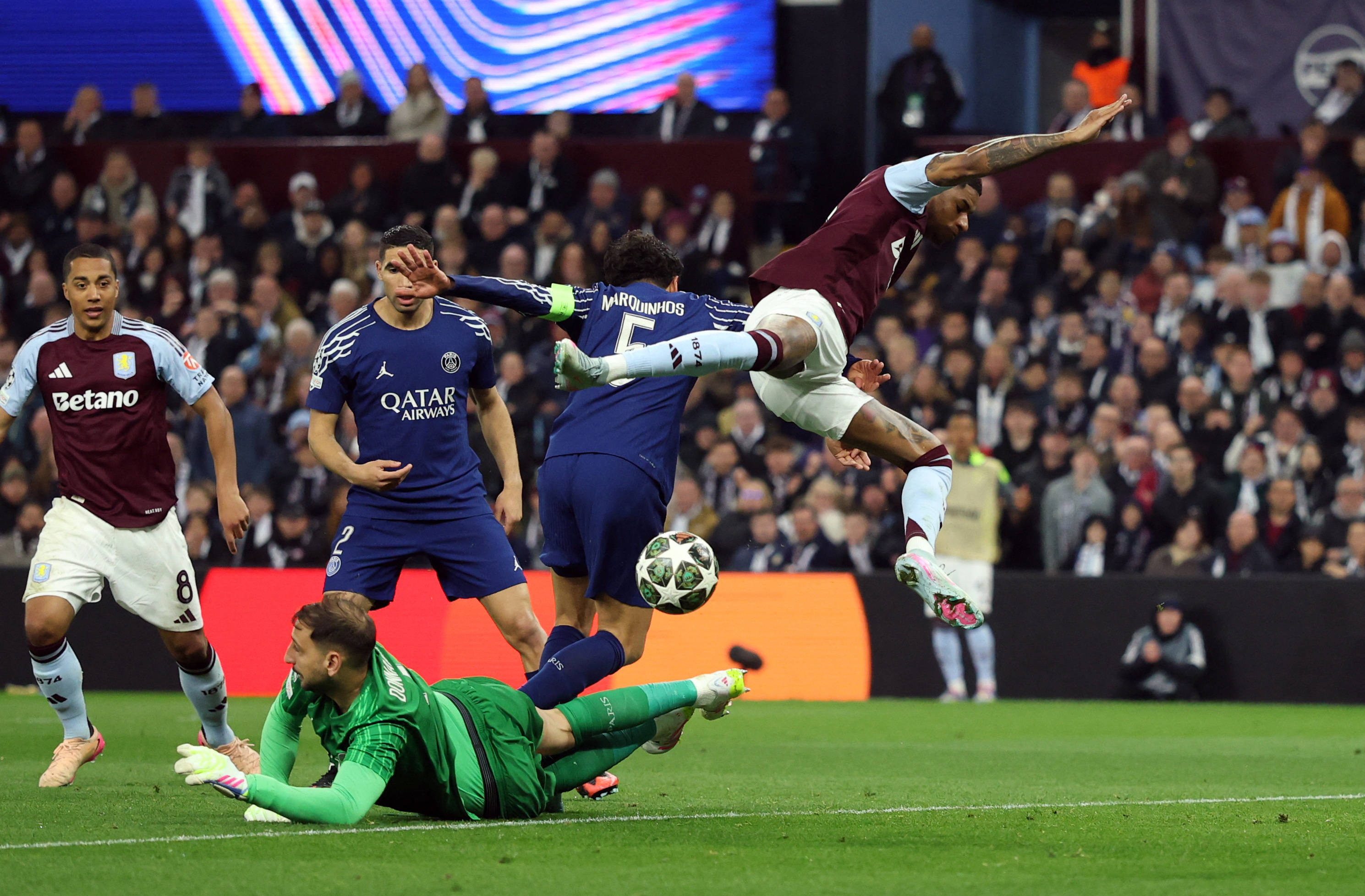 关键时刻巴黎圣日耳曼伤情更新——欧冠节点到来;气氛紧张;细节决定成败的简单介绍 关键时刻巴黎圣日耳曼伤情更新——欧冠节点到来;气氛紧张;细节决定成败的简单介绍